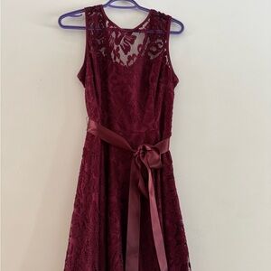 Elegant Lace Burgundy Dress